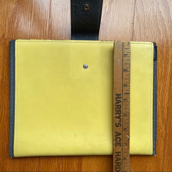 Bundle iPad cases - Picture 3 of 9